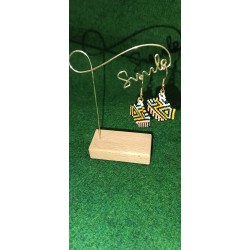 boucle d'oreille en perles tissées